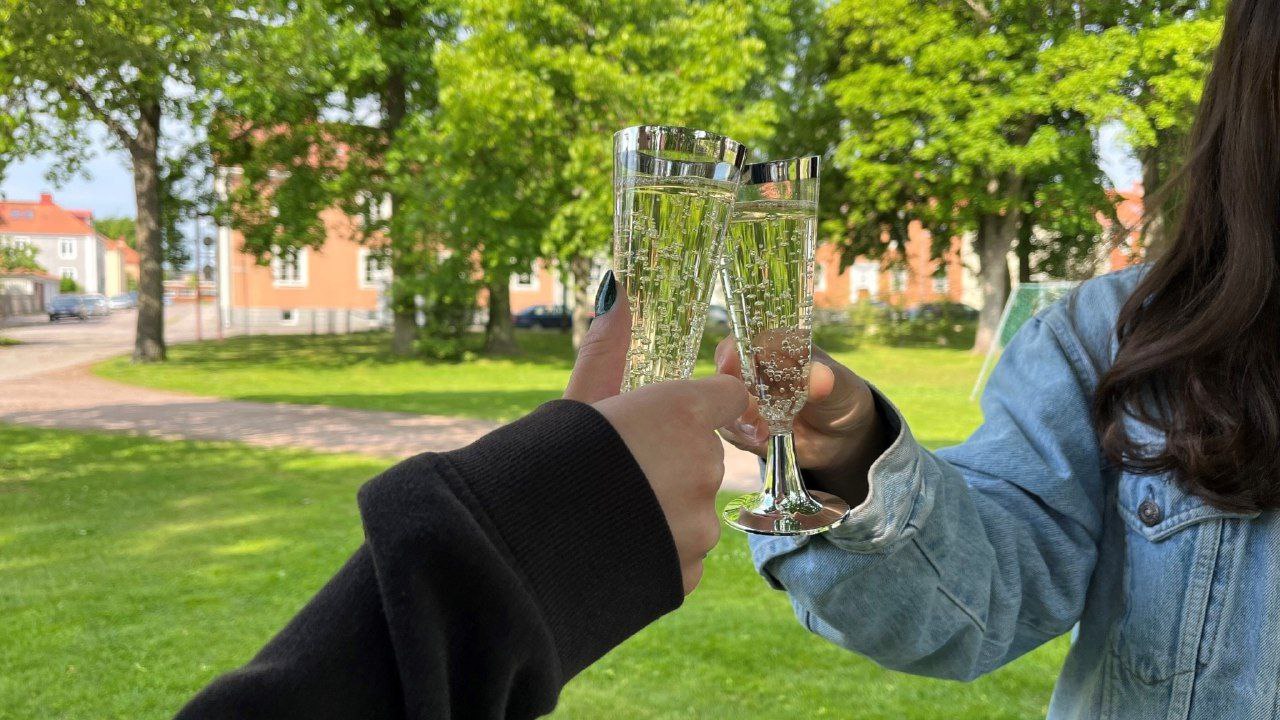 دانشجویان امسال هزینه بیشتری برای جشن خودشان می‌پردازند