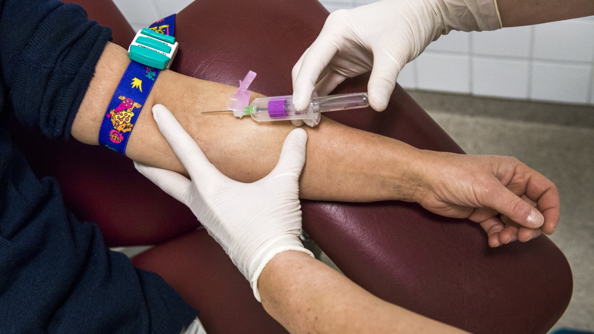 ⚡️ افراد بیشتری برای آنفولانزای مرغی آزمایش میشوند