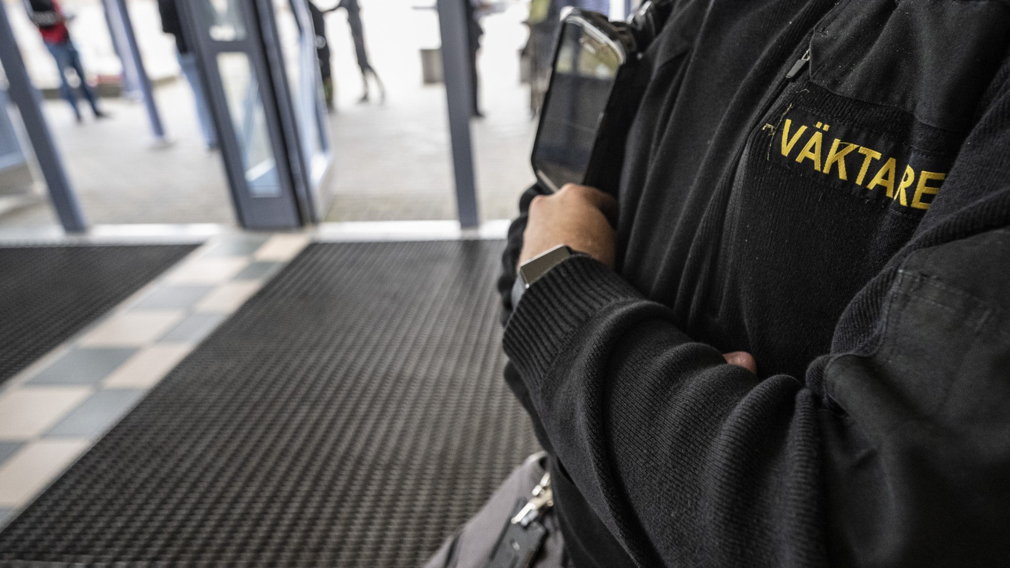 ⚡️ چندین نگهبان دیگر اجازه کار ندارند؛ تهدیدی برای امنیت سوئد محسوب می‌شوند