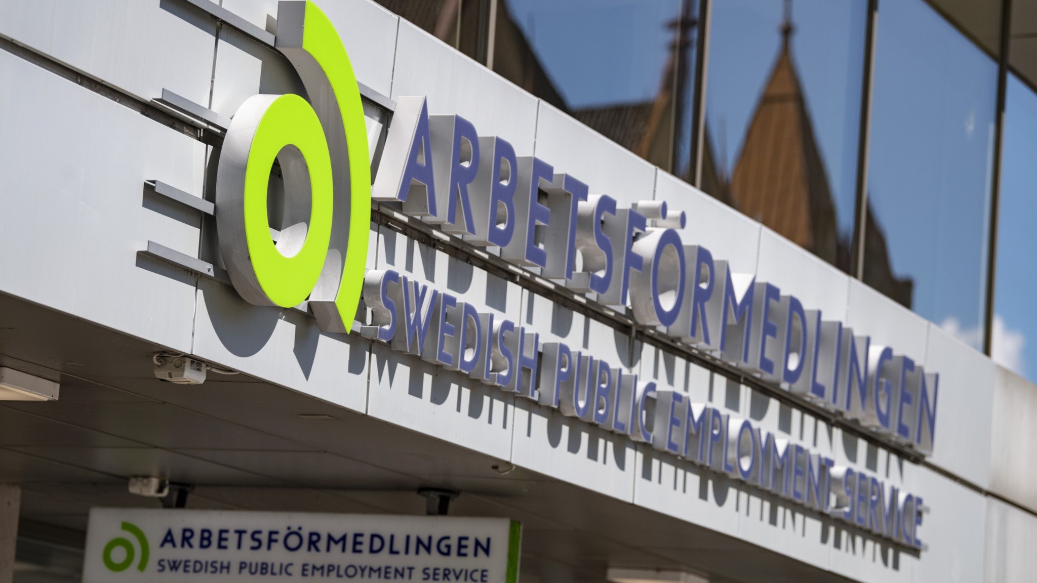 ⚡️ بیکاری همچنان افزایش می‌یابد؛ تعداد بیشتری در ماه یونی بیکار شدند