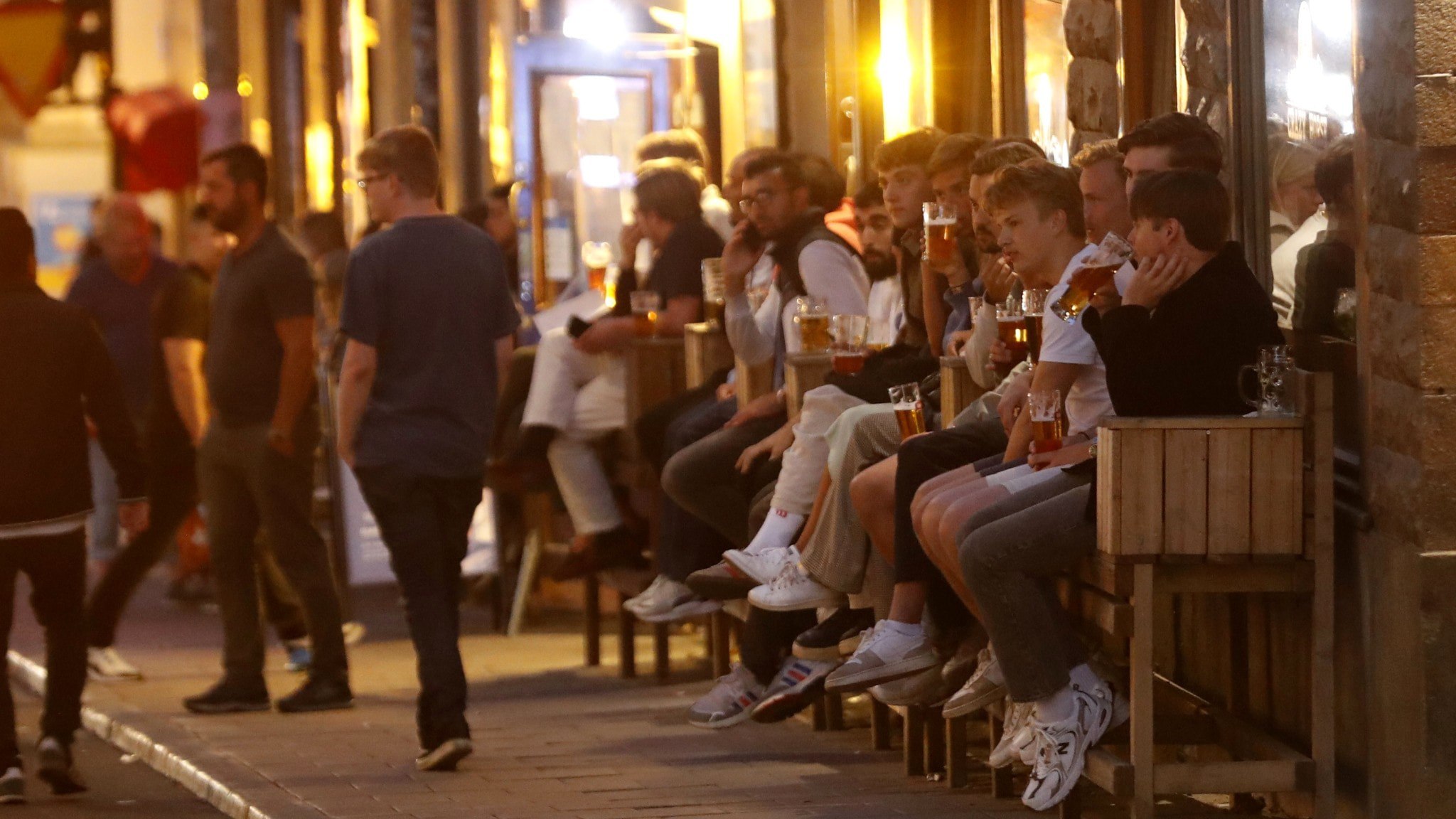 ⚡️ الزامات مختلف برای مجوزهای الکل در سراسر کشور: “خودسرانه”