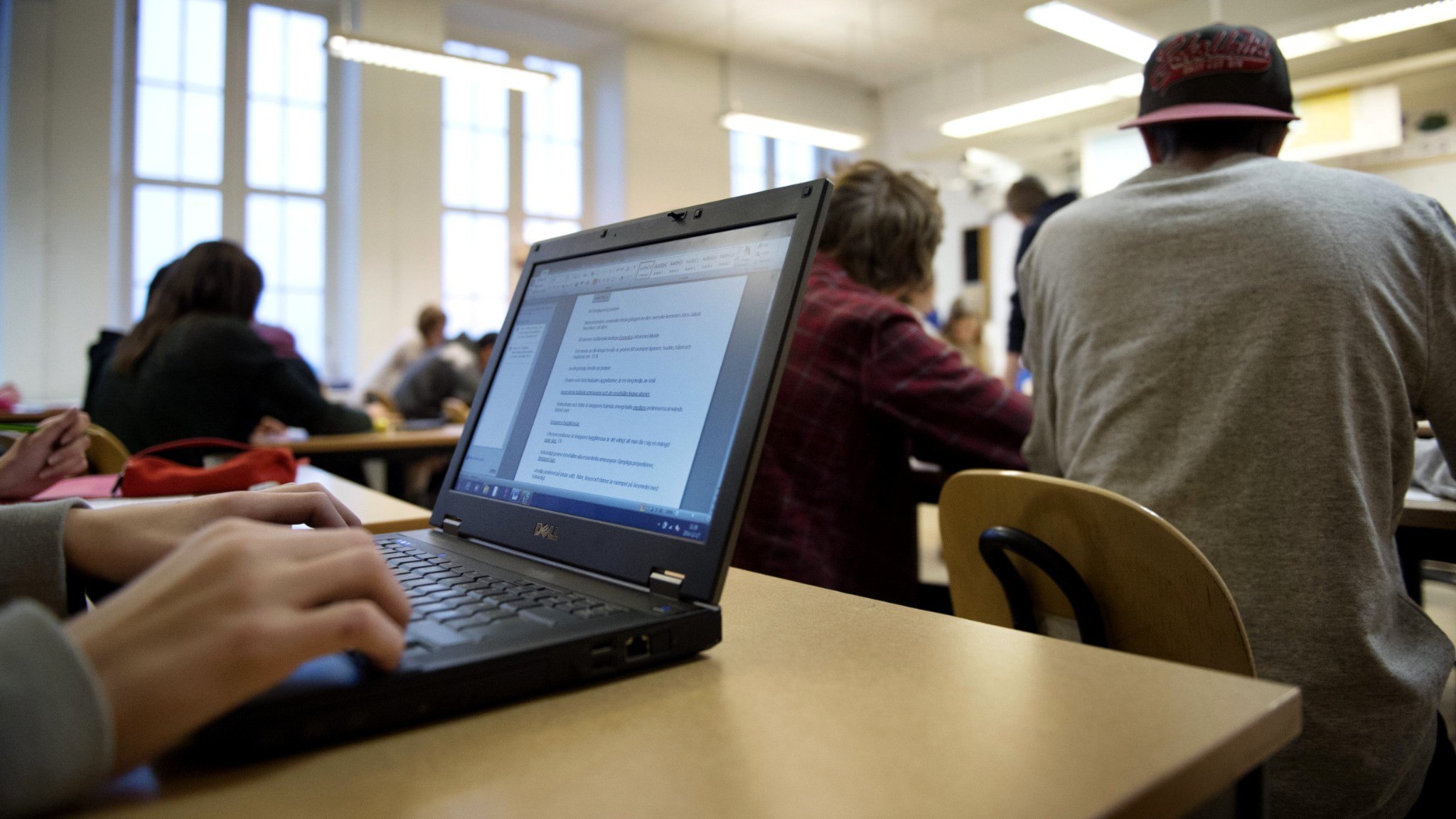 ⚡️ کارشناس: برای آموزش معلمان در زمینه هوش مصنوعی عجله کنید