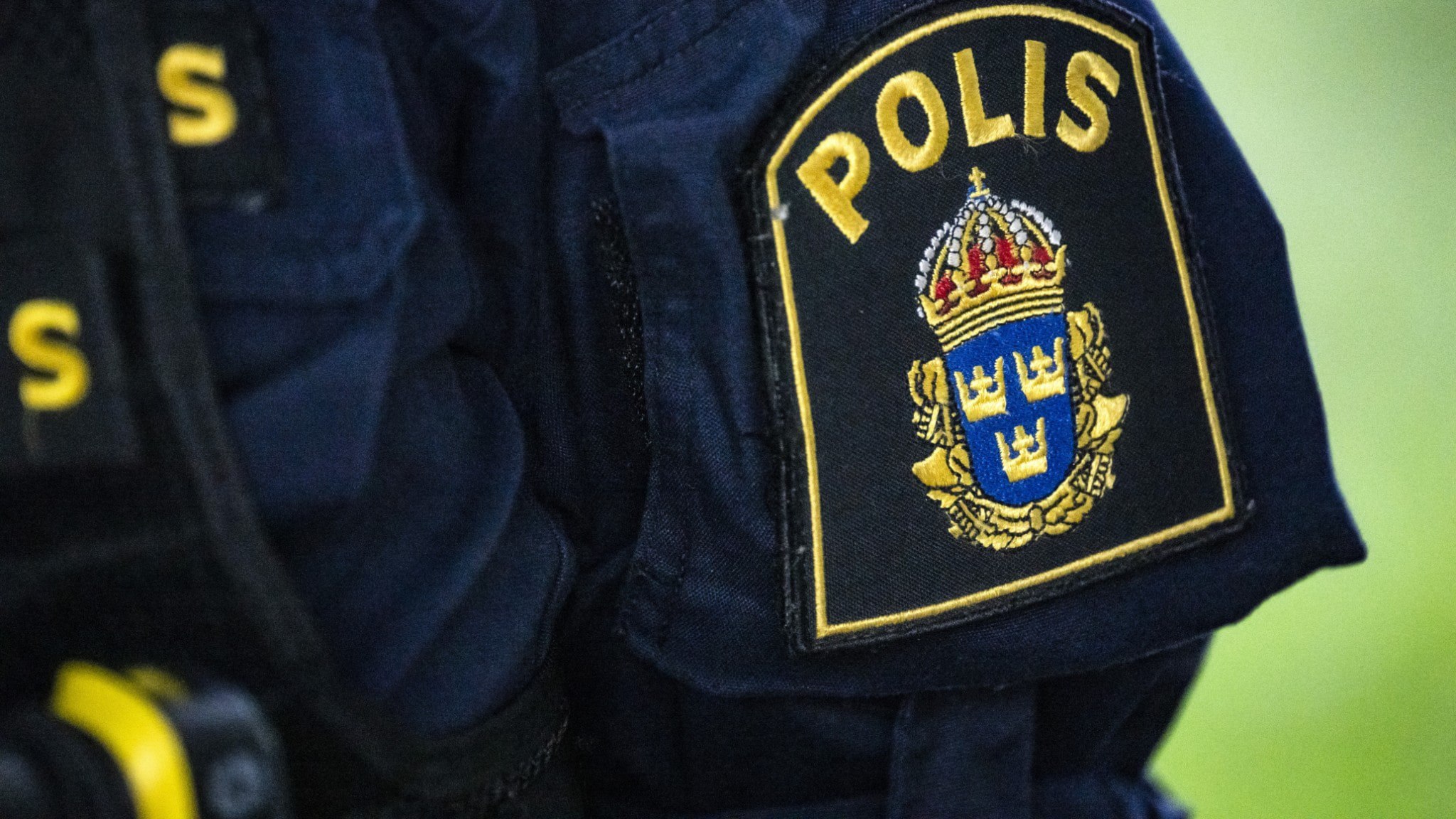 ⚡️ پلیس سوئد اعلام کرده است که حدود ۶۰۰ فرد گانگستر از خارج از کشور، جرایم سازمان‌یافته را هدایت می‌کنند