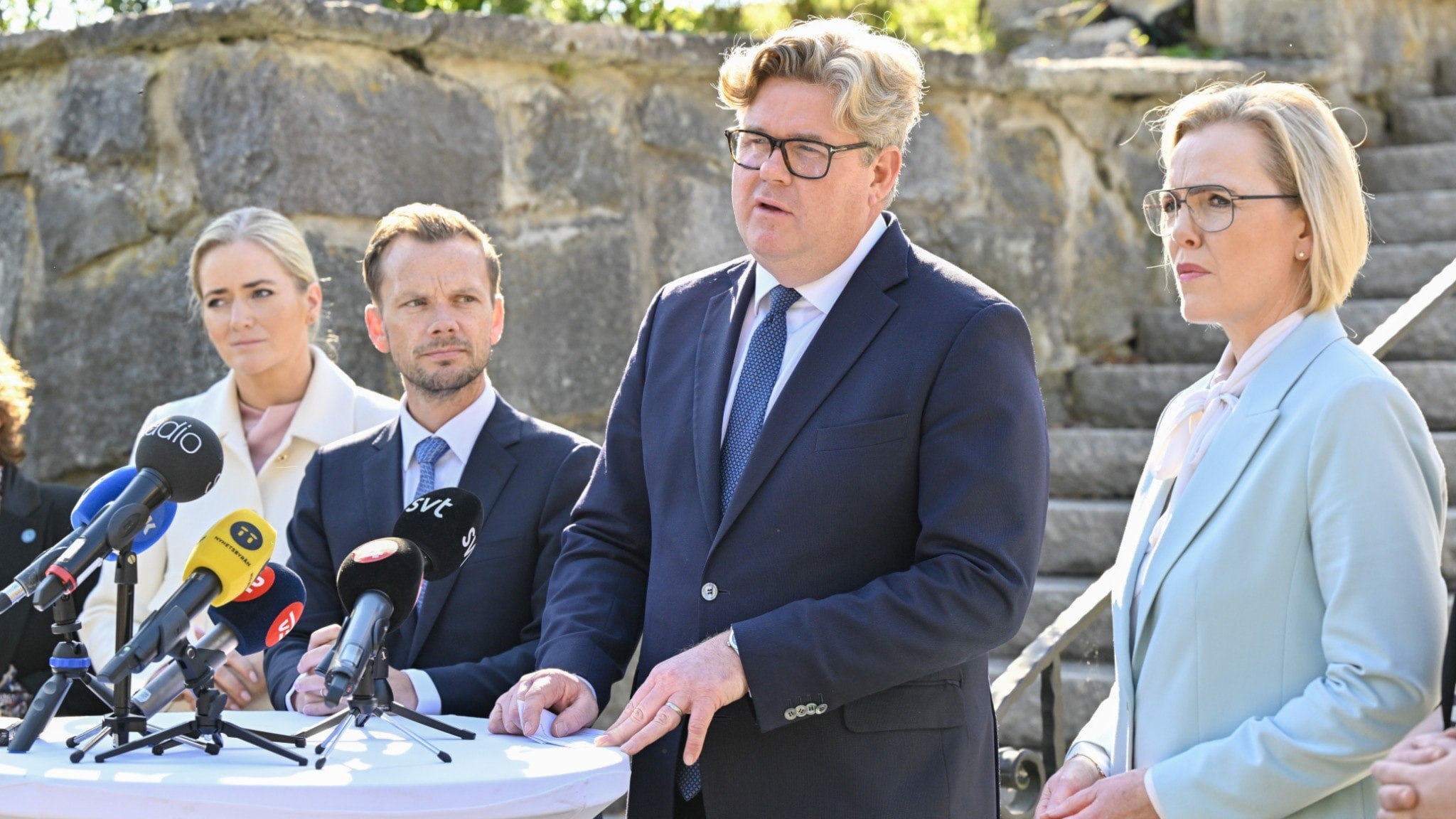 ⚡️ وزیران در نشستی با غول‌های فناوری به دنبال راه‌هایی برای متوقف کردن جذب اعضا به باندهای جنایتکار هستند.