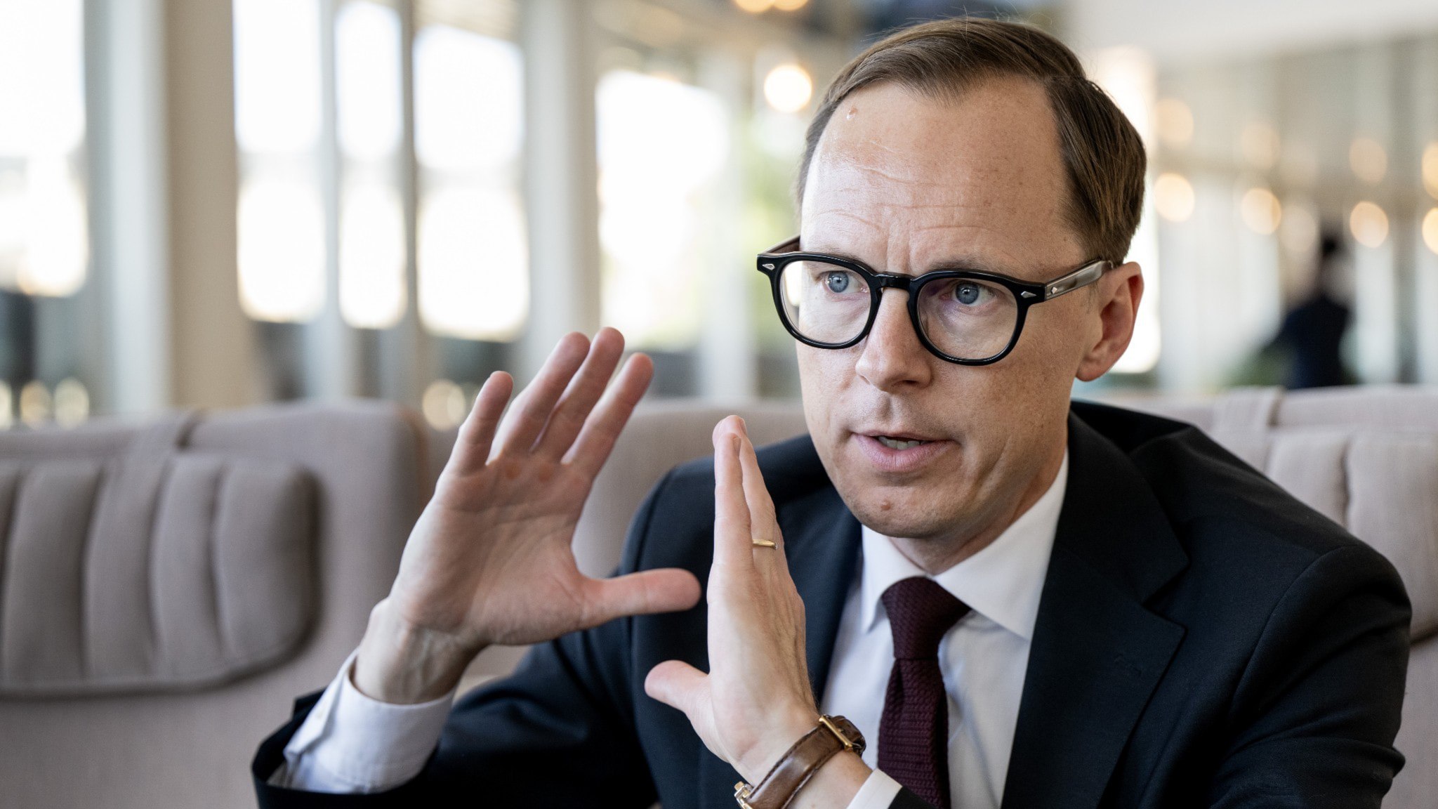 ⚡️ وزیر از شکست در حوزه اشتغال ابراز نارضایتی کرد: “بسیار ضعیف است.”