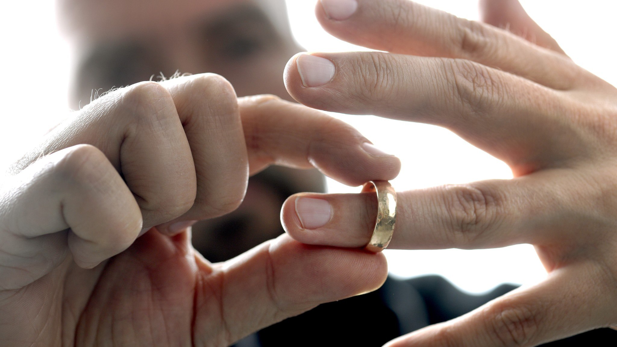 ⚡️ بازرس دولت پیشنهاد می‌دهد که ازدواج با خویشاوندان درجه یک (مانند ازدواج با پسرعمو یا دخترعمو) ممنوع شود