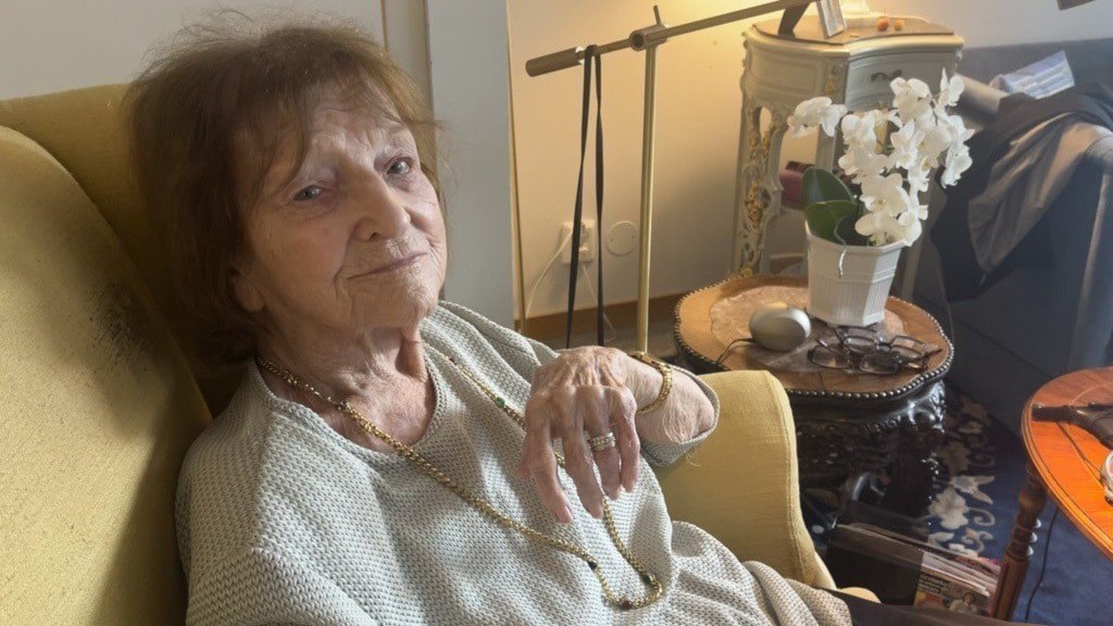 ⚡️ افراد مسن در یک نظرسنجی اعلام کرده‌اند که از نظر روحی و جسمی وضعیت بهتری دارند