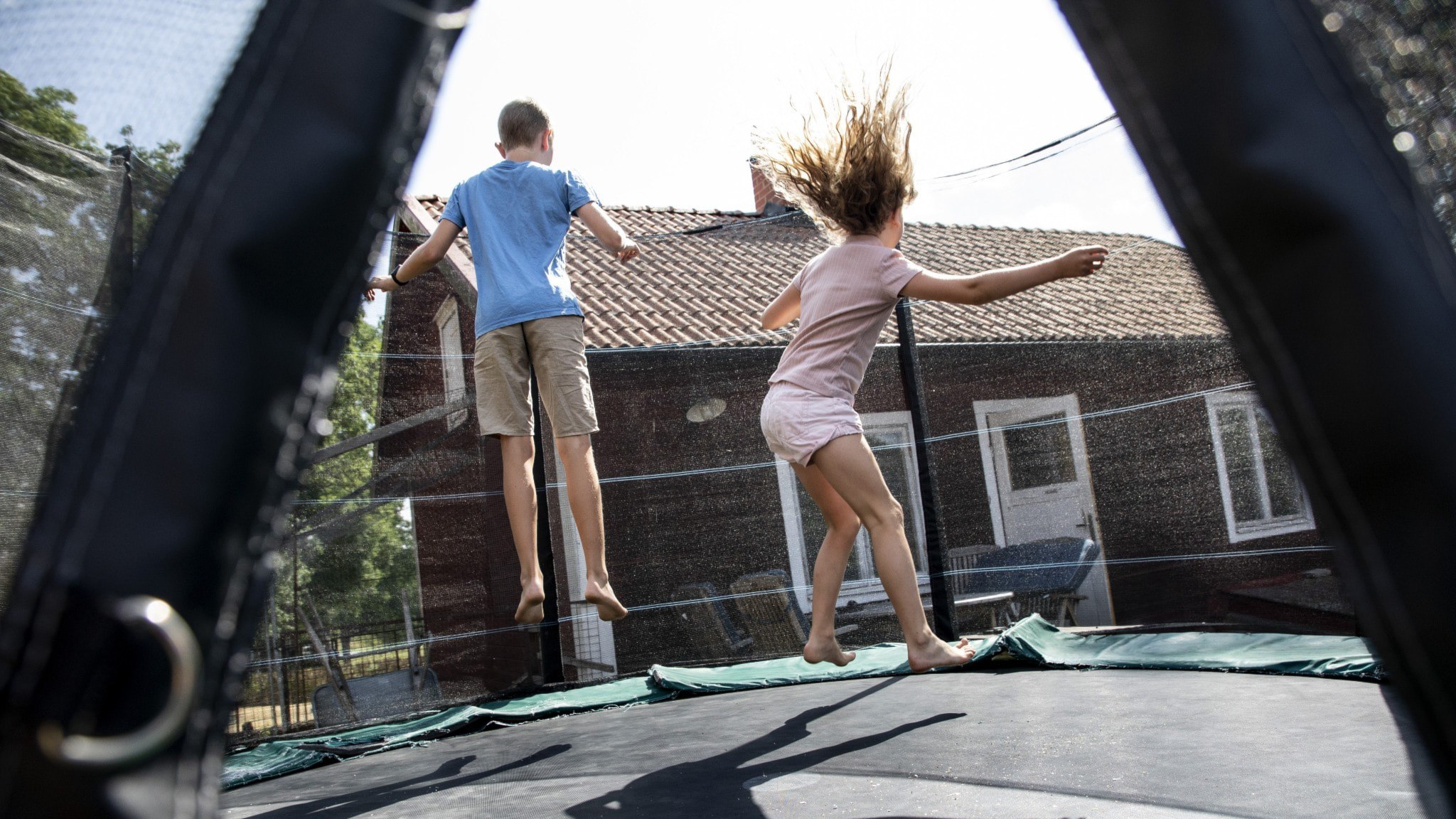 ⚡️ ترامپولین به دلیل خطر آسیب‌دیدگی فراخوانده شد