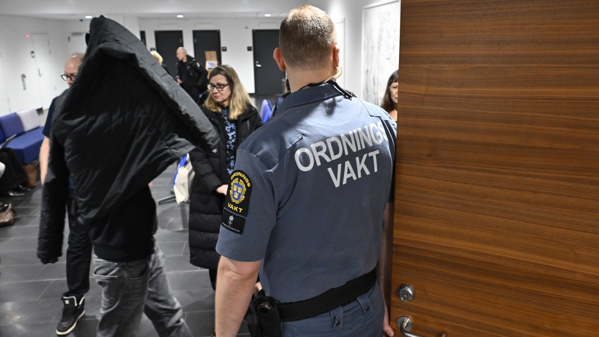 ⚡️ پس از قتل میکائیل در شَرهولمن؛ واکنشهای احساسی شدید در دادگاه