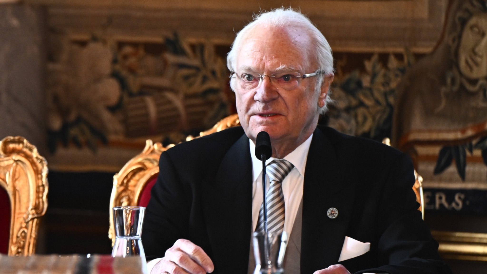 ⚡️ کارشناس امور دربار: به این دلیل هیچ‌کس پادشاه را تصحیح نکرد