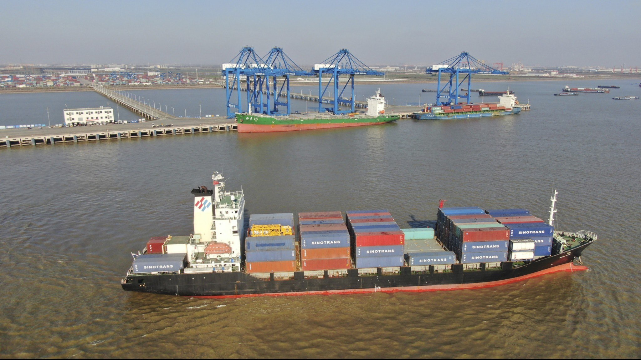 ⚡️ اقتصاددان ارشد در مورد بازی تعرفه: “سطحی کاملاً متفاوت”