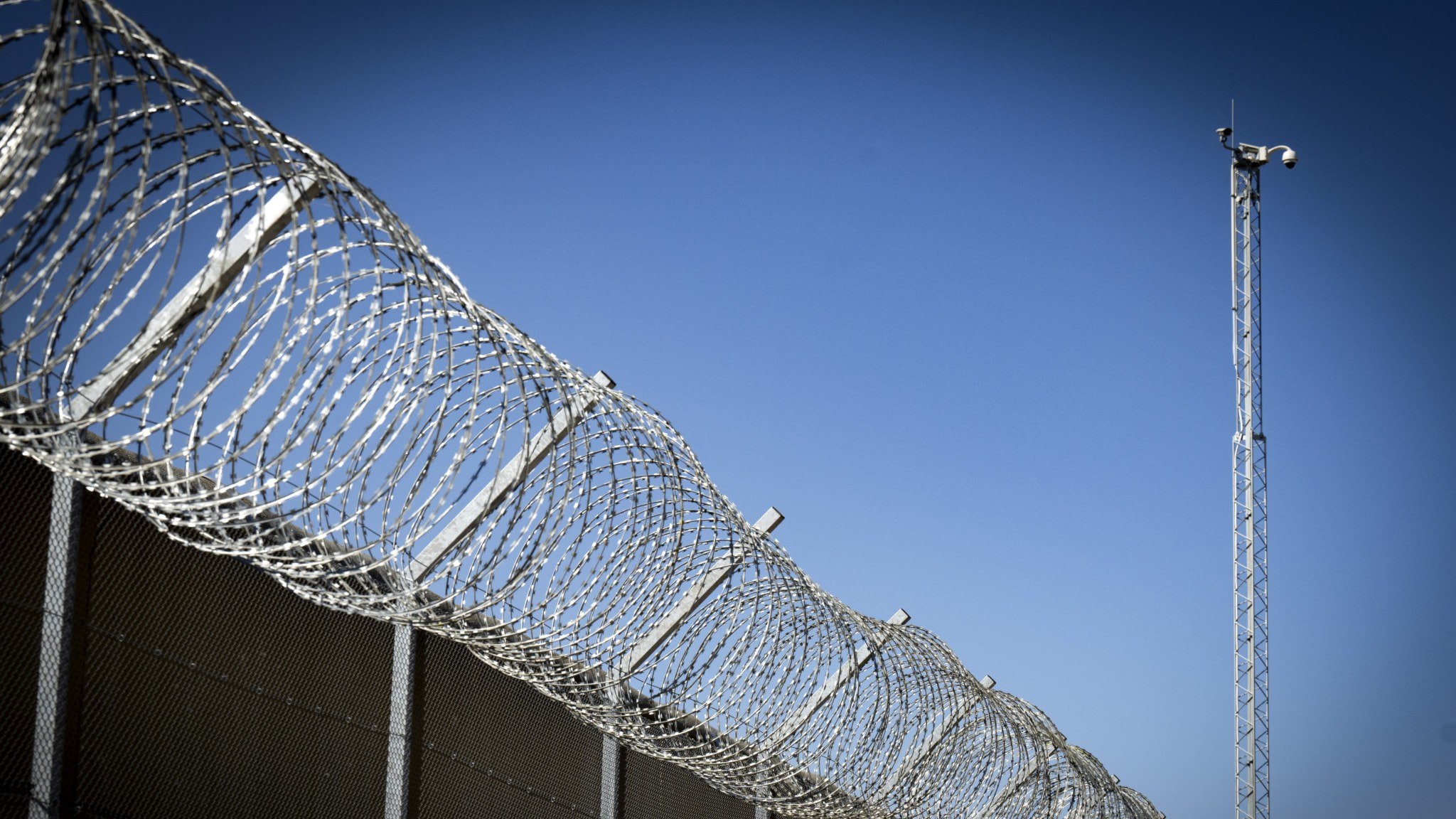 ⚡️ سوئد برای ۶۰۰ زندانی در استونی زندان اجاره میکند