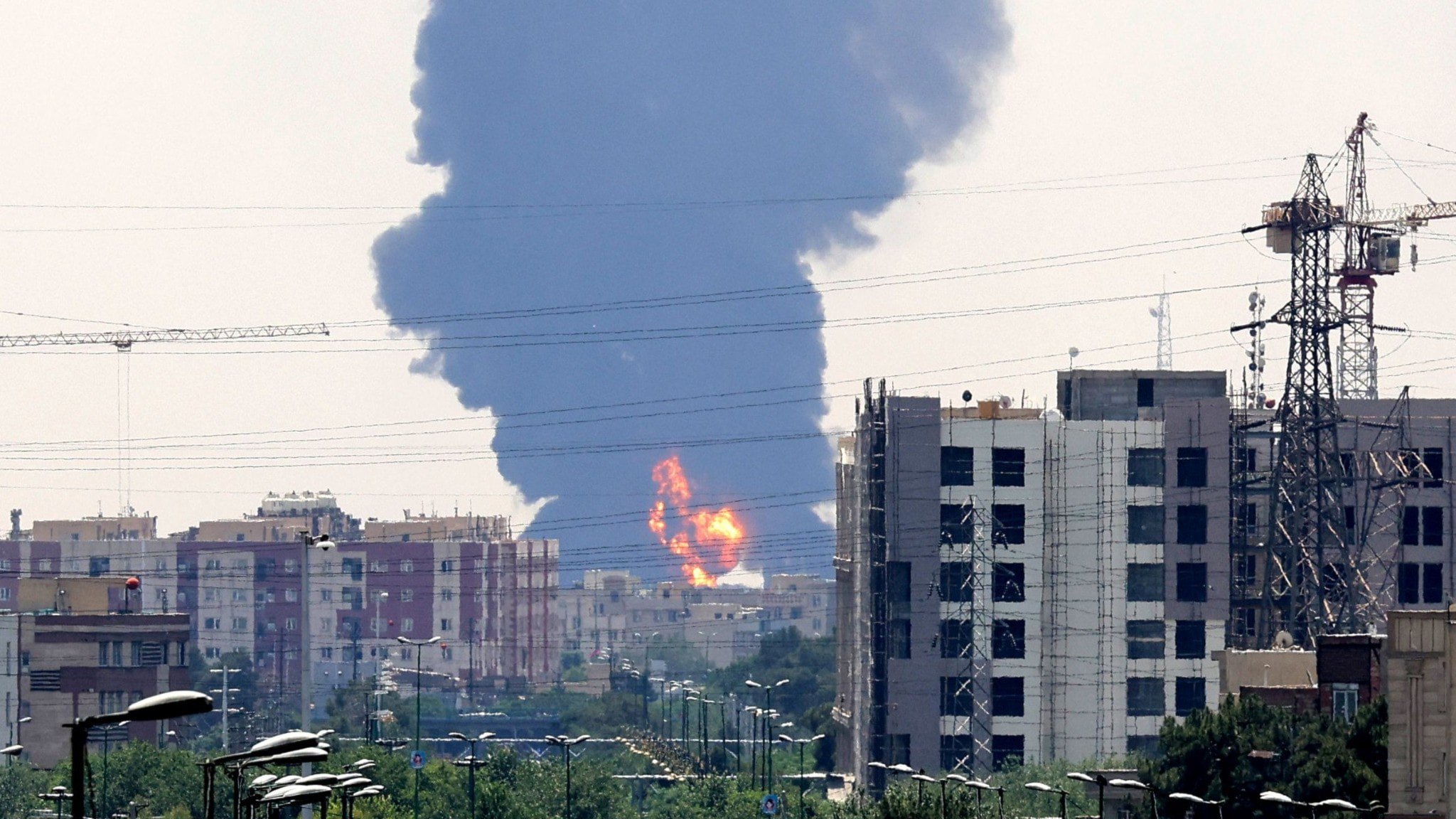 ⚡️ آمار تلفات در ایران افزایش یافت، حداقل ۴۰۶ کشته و بیش از ۶۵۰ زخمی