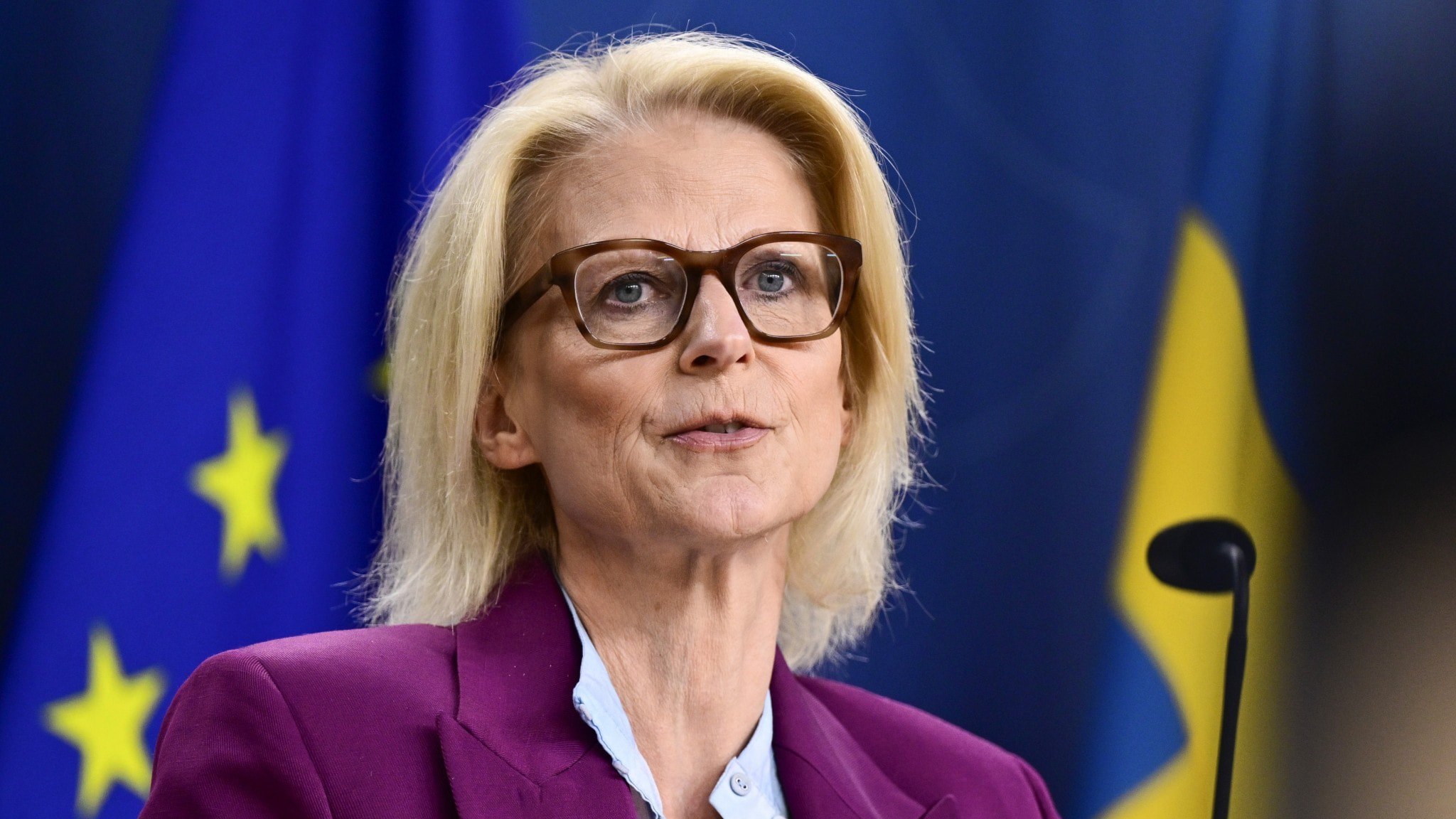 ⚡️ اقتصاد سوئد کندتر از حد انتظار رشد میکند: «عدم قطعیت»