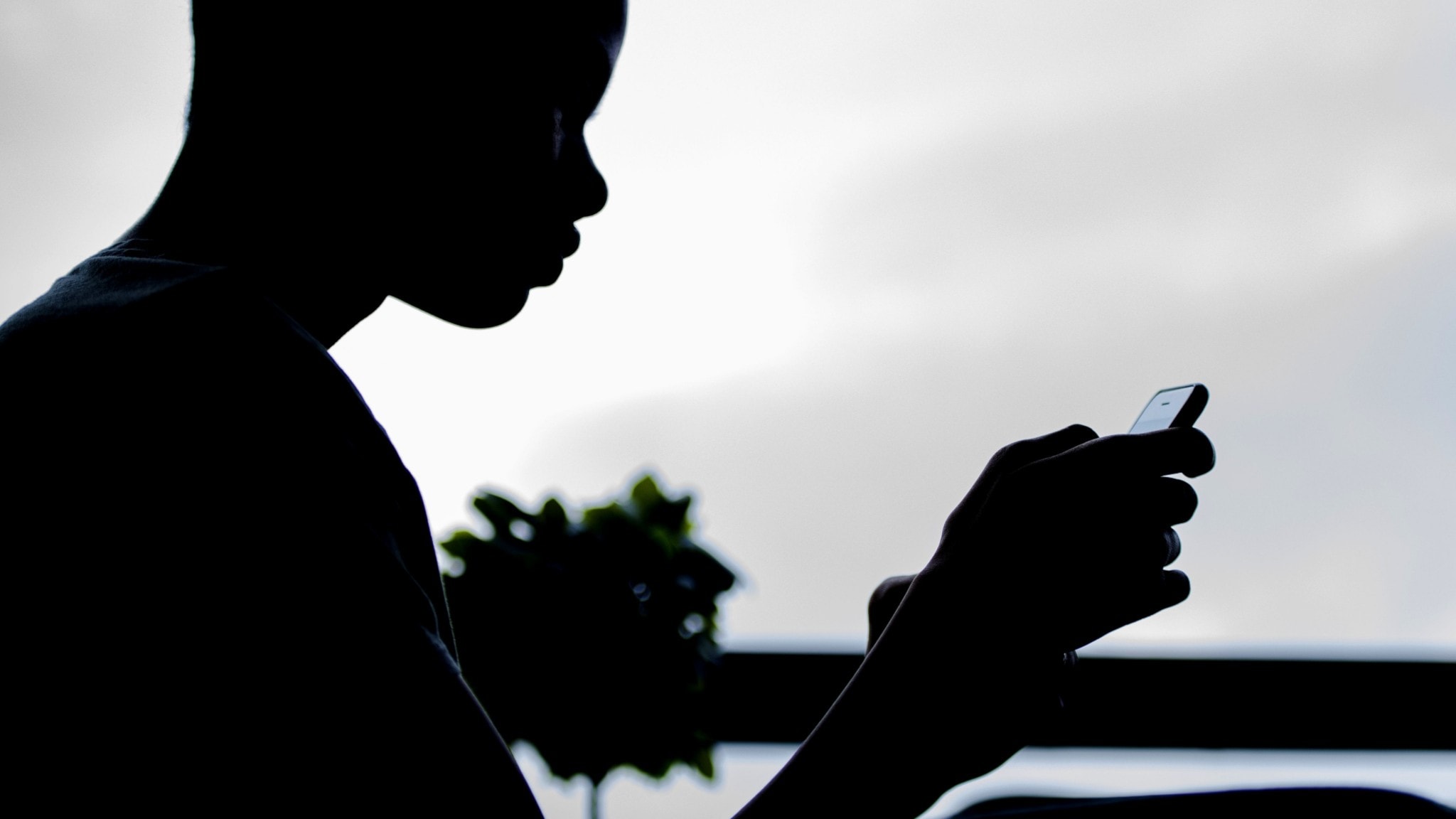 ⚡️ پیشنهاد: اقامت آسانتر برای جوانان پس از ۱۸ سالگی در سوئد