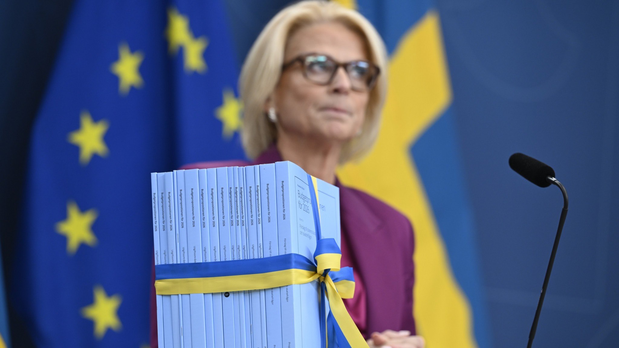 ⚡️ سوانتِسون: بودجه باید رکود را بشکند