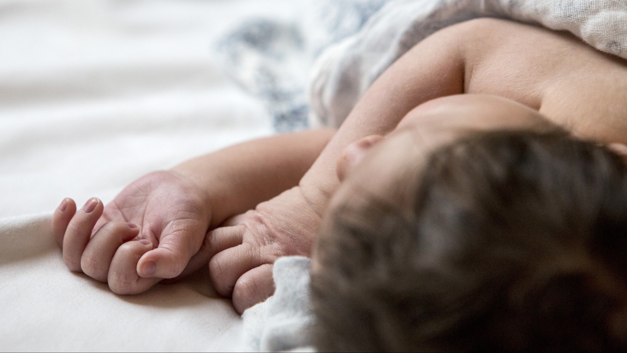 ⚡️ اداره خدمات اجتماعی دستورالعملهای بحثبرانگیز درباره محل خواب والدین و کودک را بازبینی میکند