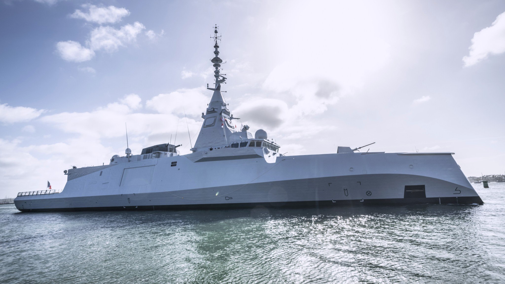 ⚡️ ناوچههای جدید یکی از بزرگترین خریدهای دفاعی سوئد هستند