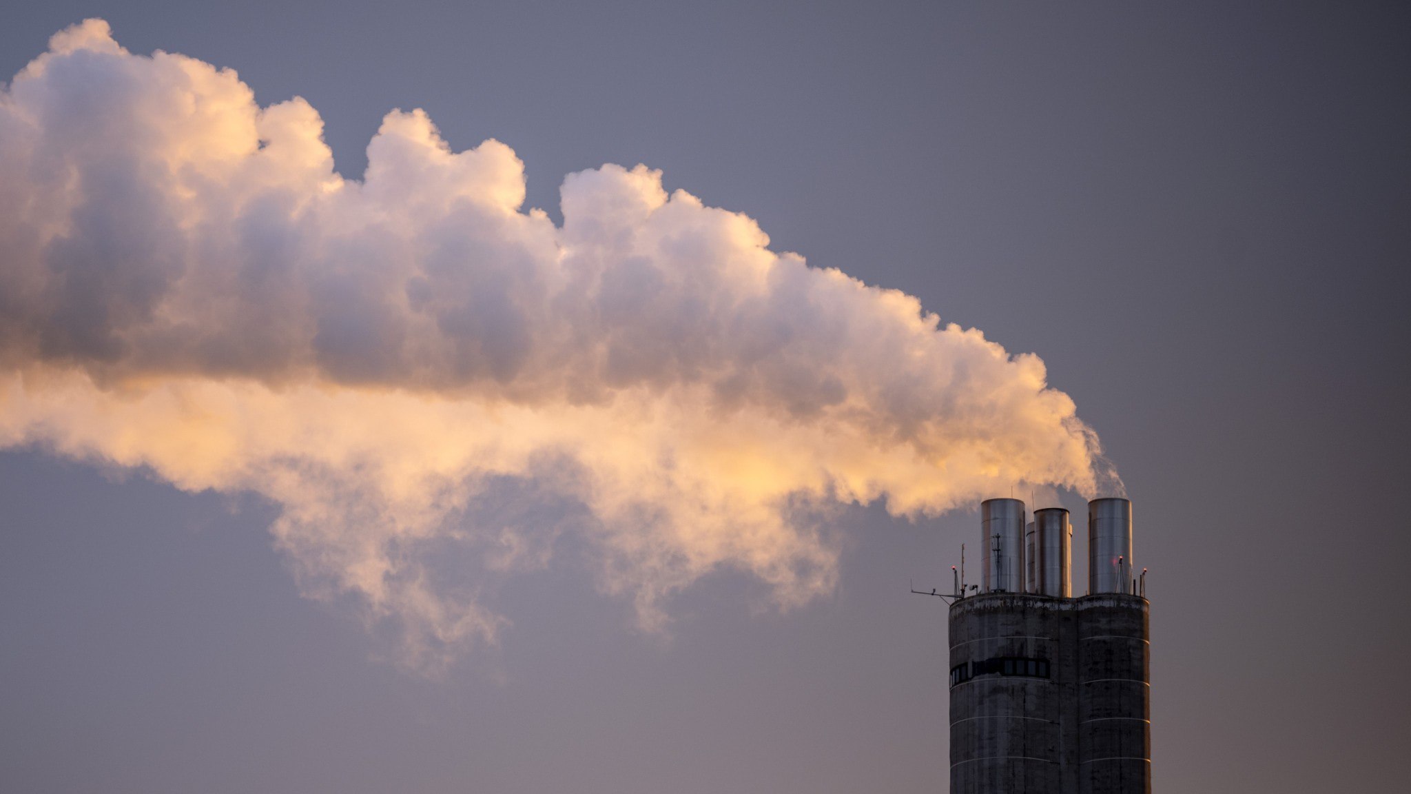 ⚡️ منع جمعآوری و اسقاط دیگهای نفتی در راه است؛ این تجهیزات در زمان جنگ مورد نیازند