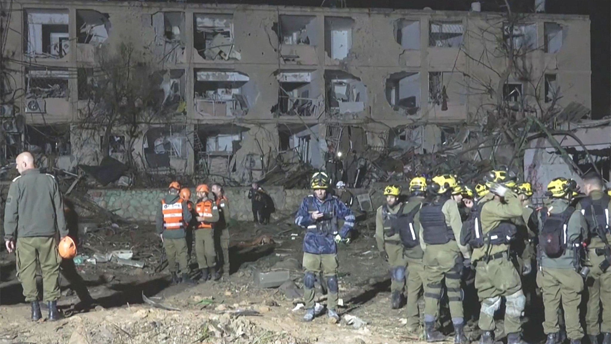 ⚡️ حداقل ۱۰۰ نفر در حملات موشکی ایران به جنوب اسرائیل زخمی شدند